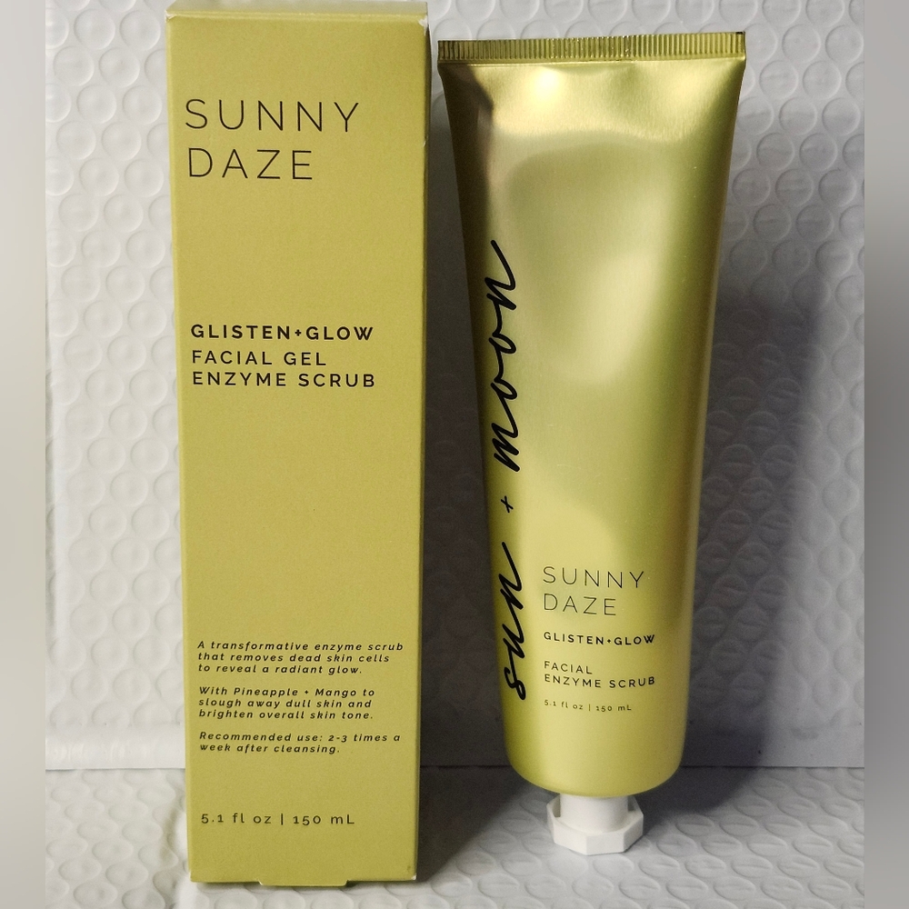 Sun & Moon Sunny Daze Glisten-Glow Facial Gel Enzyme Scrub
